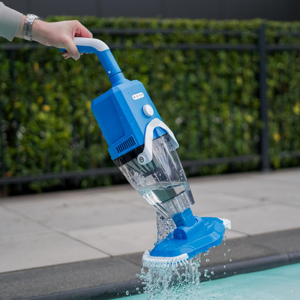 Wireless Electric Spa and Pool Vacuum Cleaner