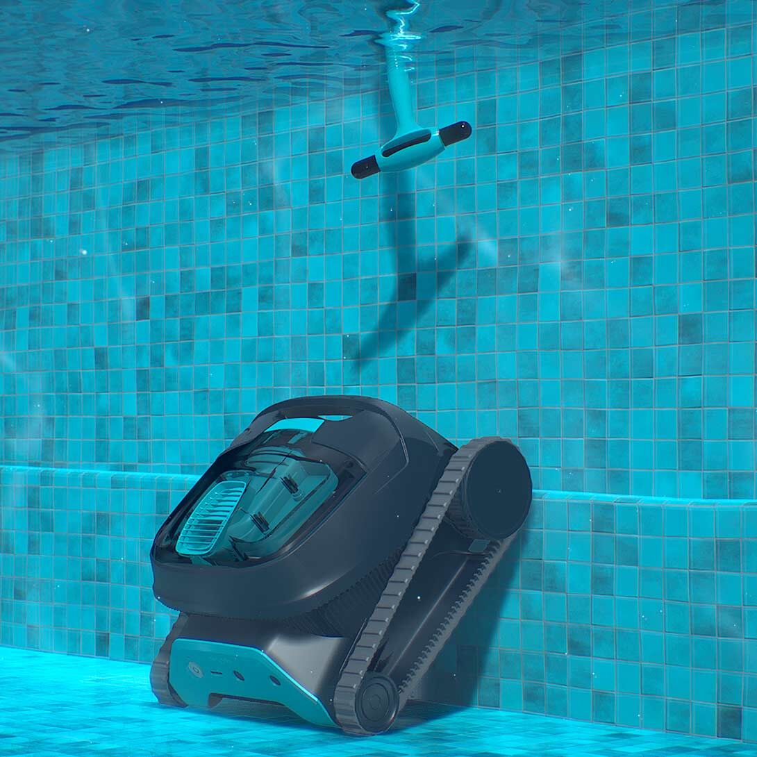 Dolphin Liberty 300 Pool Robot